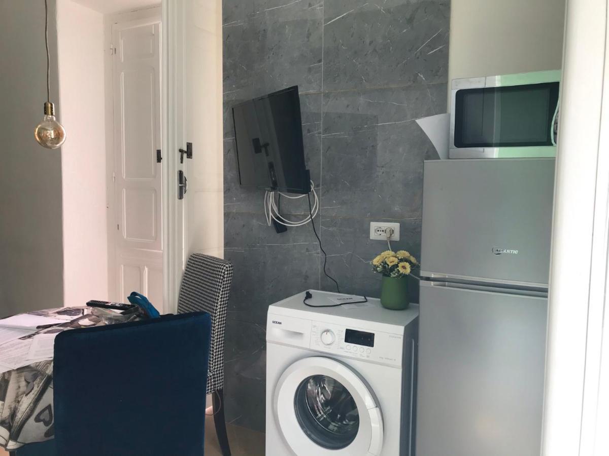 Casa Sorrisiesogni Apartment Cagliari Bagian luar foto